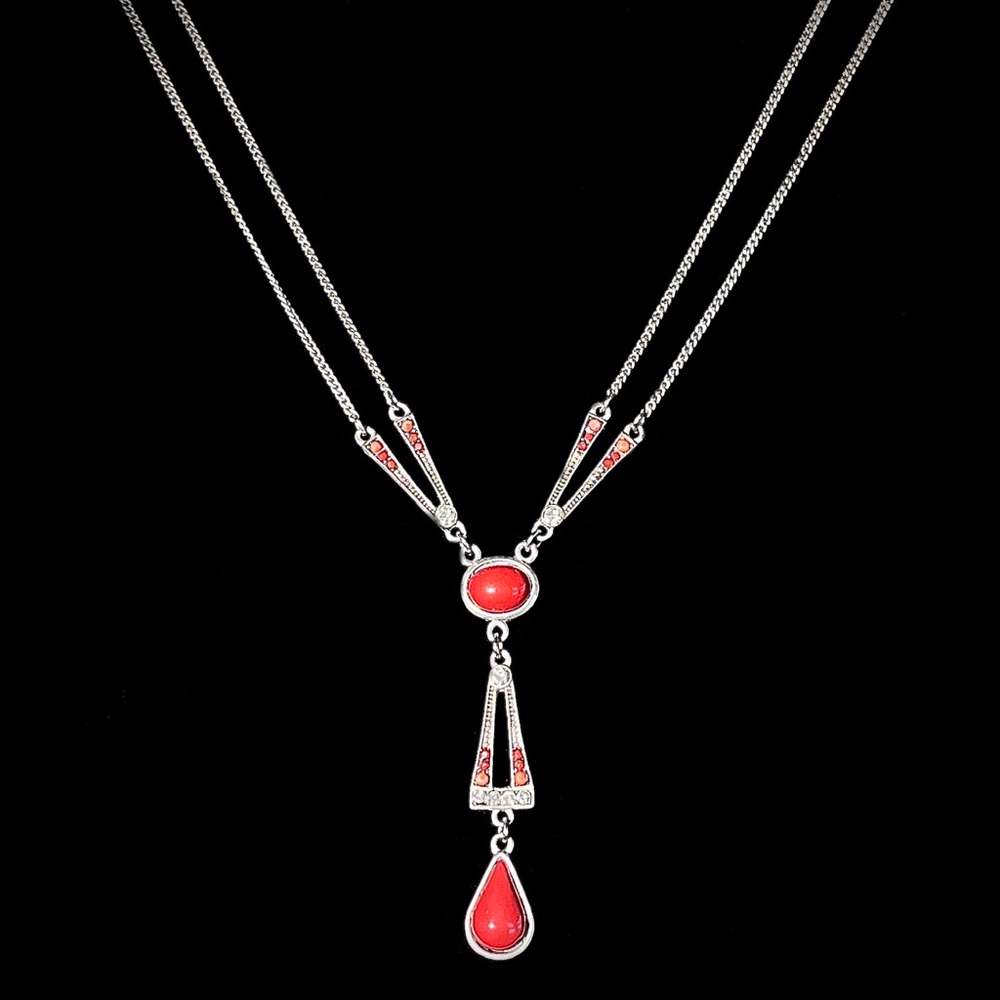 ☃️ Lia Sophia Necklace